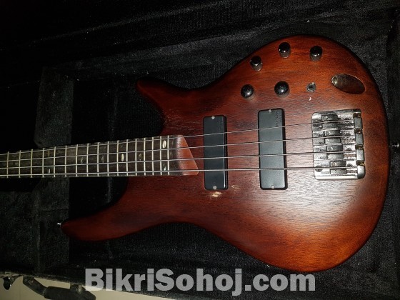 Ibanez SR500 Bass with Hardcase for SALE